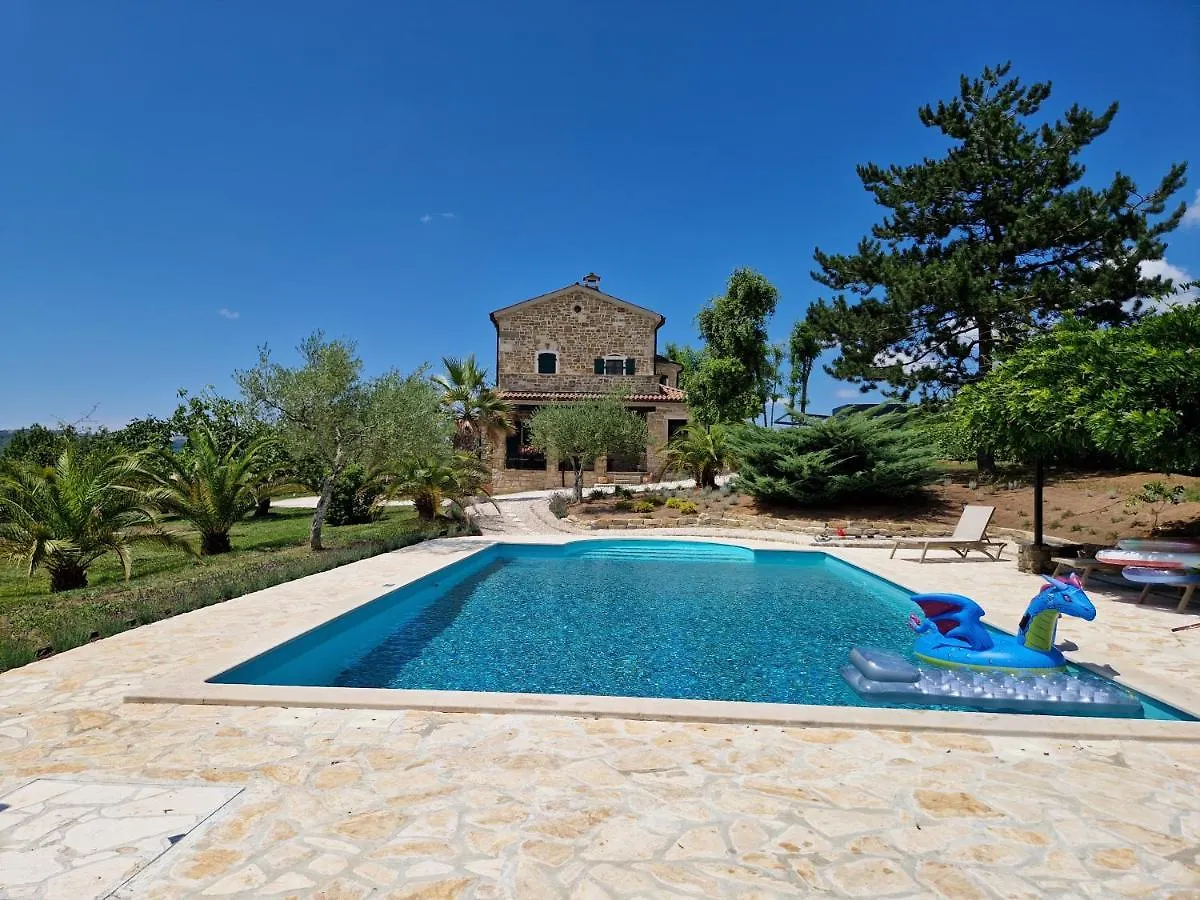 Villa Castelletto Parenzana Motovun